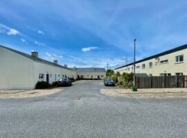 4 Lexington Court, Rosslare Strand, Wexford, Y35 YFN7